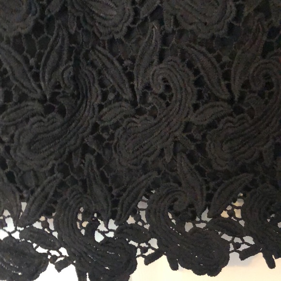 Eyelet skirt from Express - Picture 3 of 3